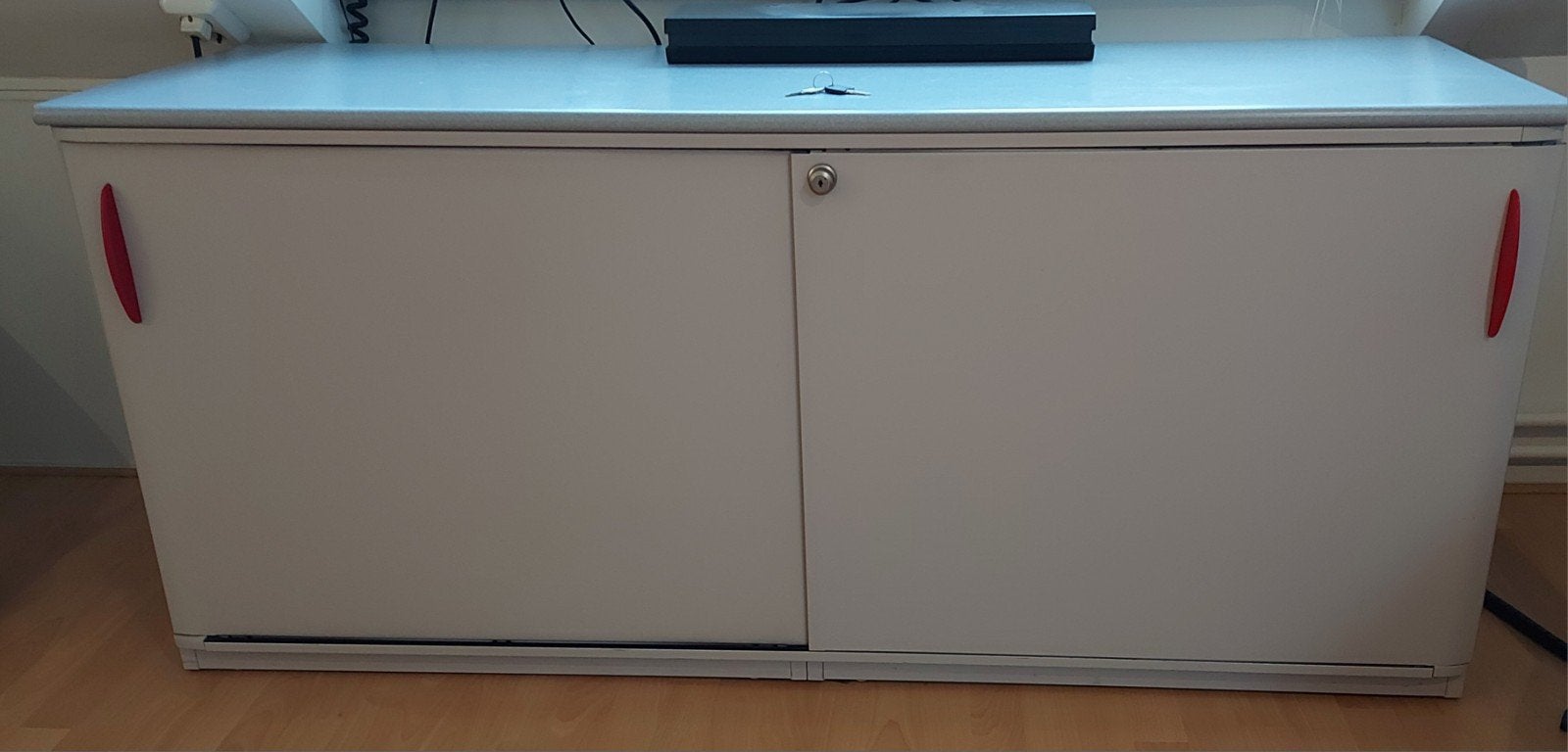 Lage dossierkast metaal, Ophalen, 150 tot 200 cm, Minder dan 100 cm, Metaal