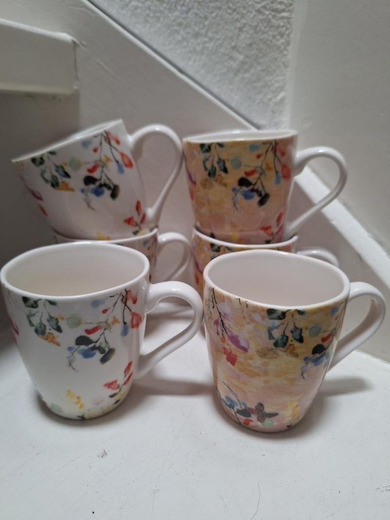 6x Sharon by Ter Steege Urban Blossom porseleinen bekers, Ophalen of Verzenden, Zo goed als nieuw, Overige stijlen, Kop(pen) en/of Schotel(s)