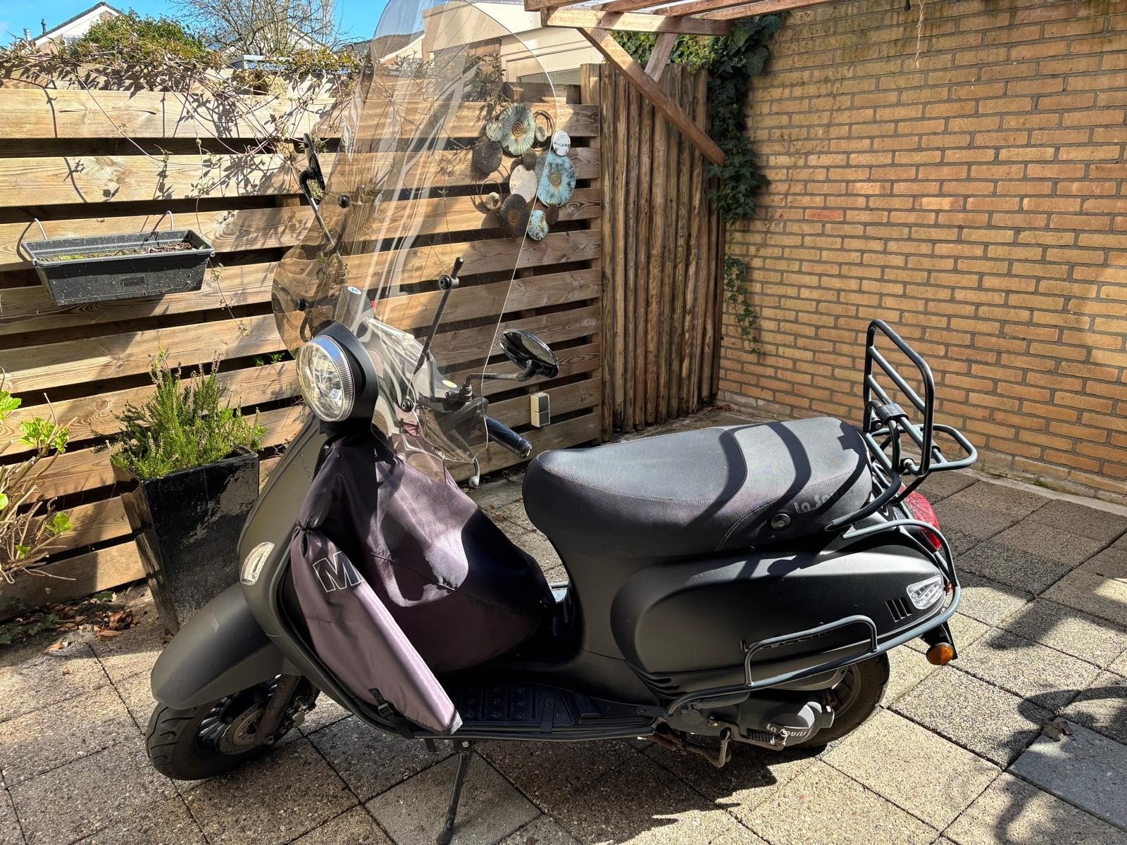 Mooie en goed onderhouden zwarte La Souris scooter, Ophalen, Benzine, Overige merken