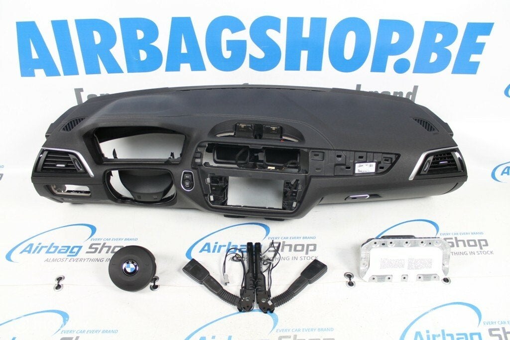 Dashboard M stiksels BMW 1 serie F20 F21 facelift 2011-2019, Gebruikt, Ophalen of Verzenden
