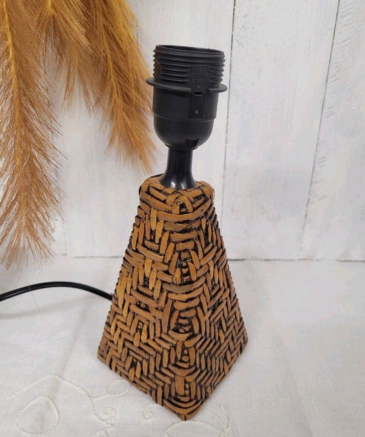 Prachtige Vintage Rotan Piramide Lampvoet – Jaren 70/80, Vintage, Verzenden, Natuurlijk materiaal, Zo goed als nieuw