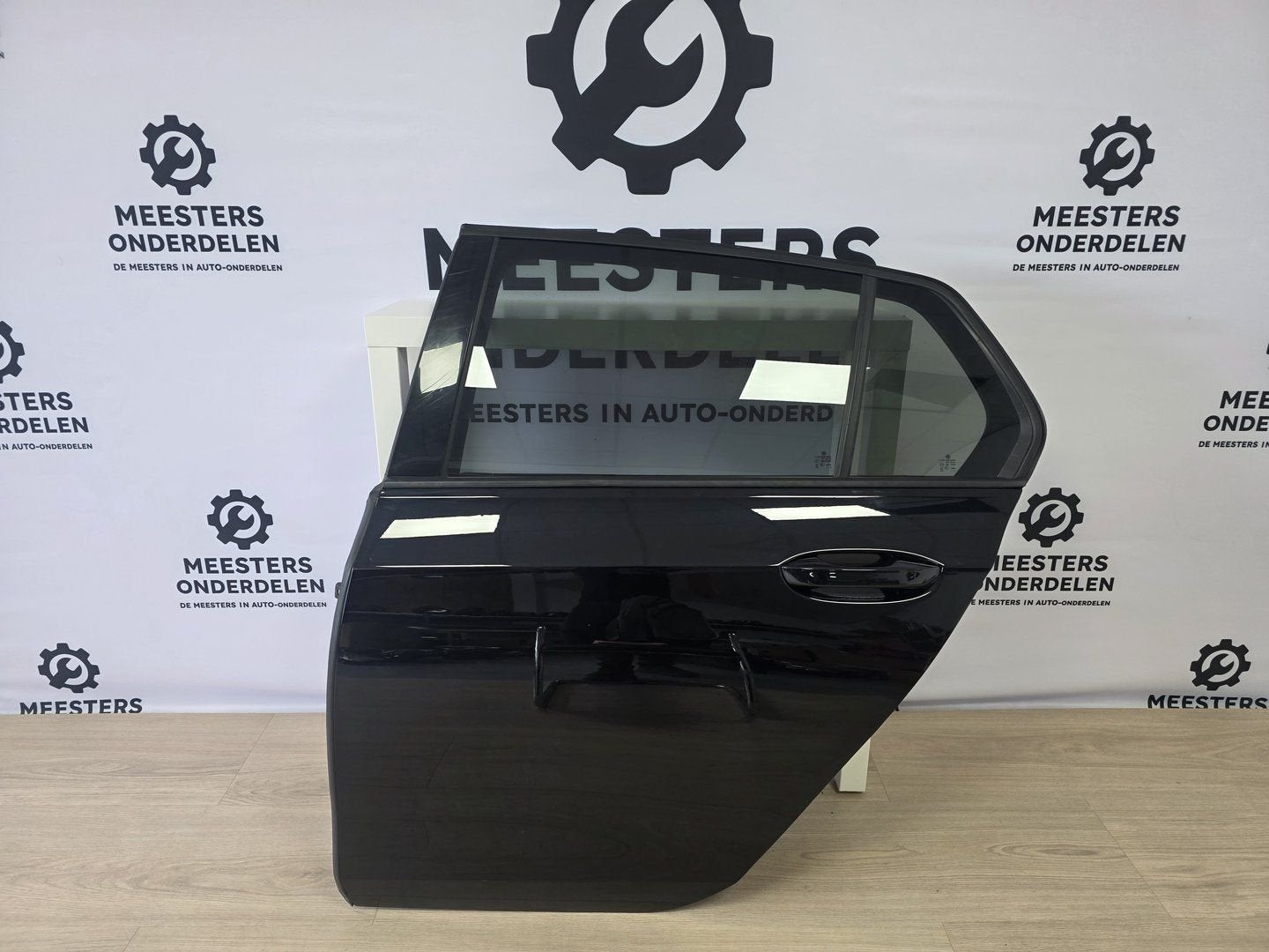 VW Golf 8 (CD1) Portier Links achter COMPLEET 5H4833055J, Ophalen, Gebruikt, -, -