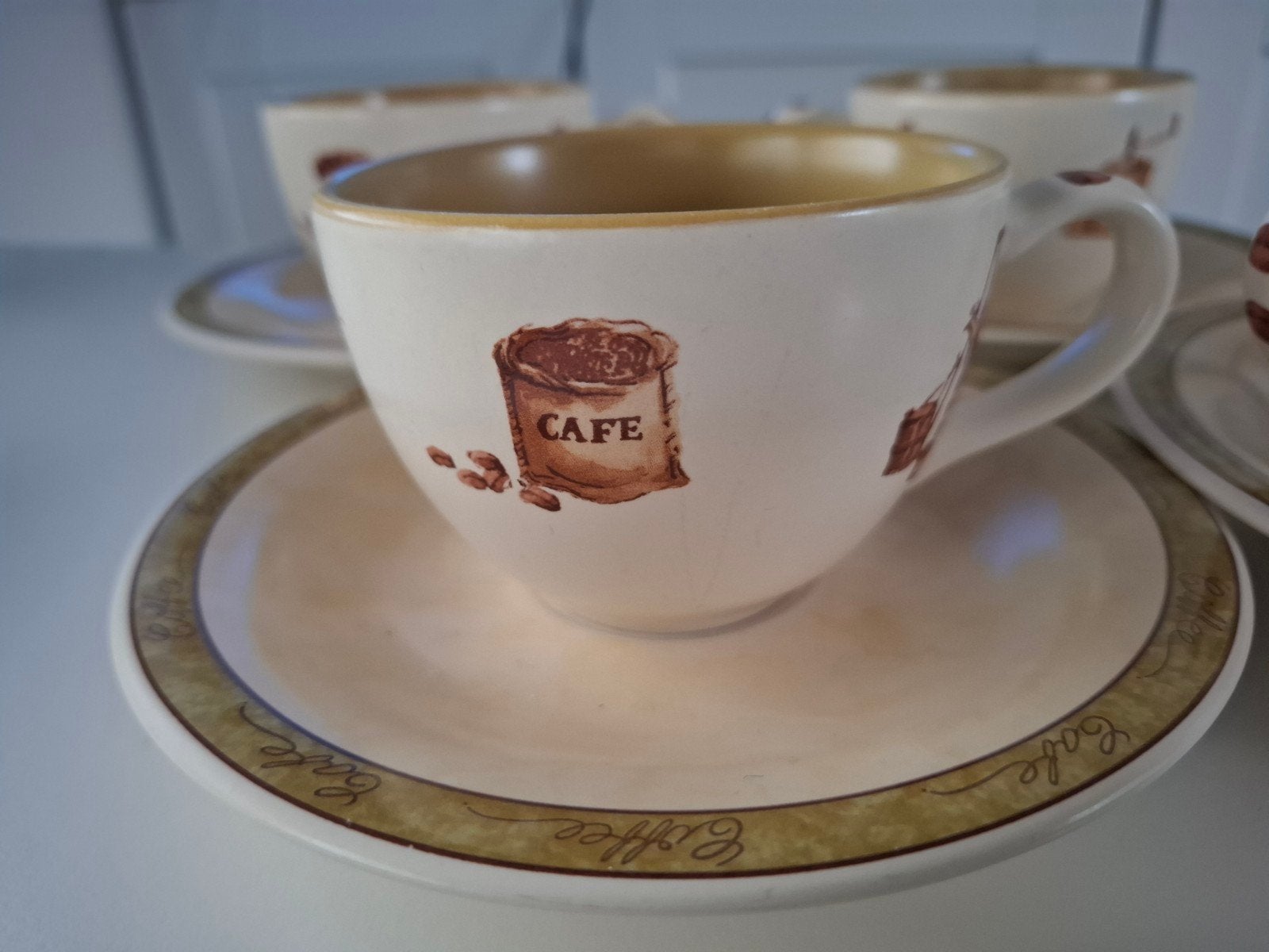 Royal Orchid Cafe kopjes en schotels - 4 stuks, Ophalen of Verzenden