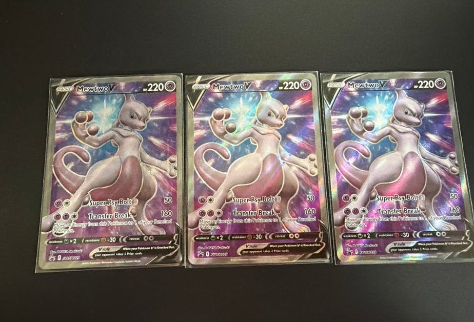 3x Mewtwo V Pokémon kaarten 072/078 Pokémon GO, Ophalen of Verzenden, Zo goed als nieuw, Meerdere kaarten, Foil