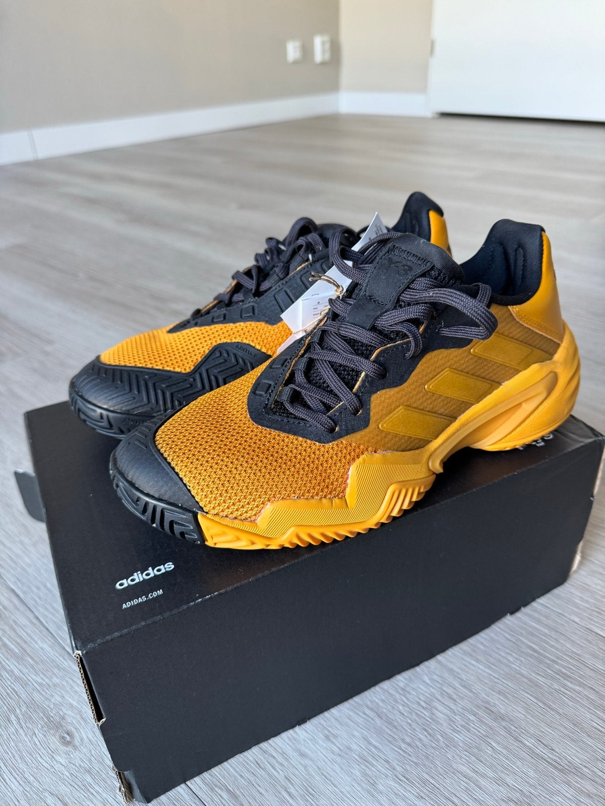 NEW!!! Adidas Y-3 Teniss sneakers- Geel/Zwart - Maat 39 1/3, Overige kleuren, Nieuw, Ophalen of Verzenden, Sneakers of Gympen