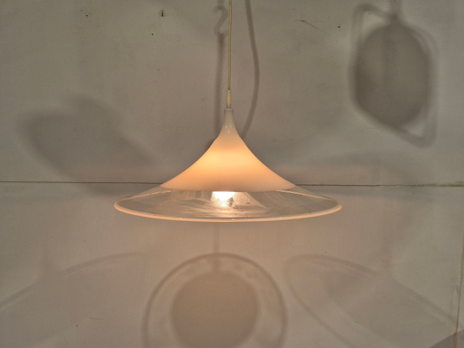 Vintage heksenhoed hanglamp design, Ophalen, Kunststof, Onbekend, Onbekend