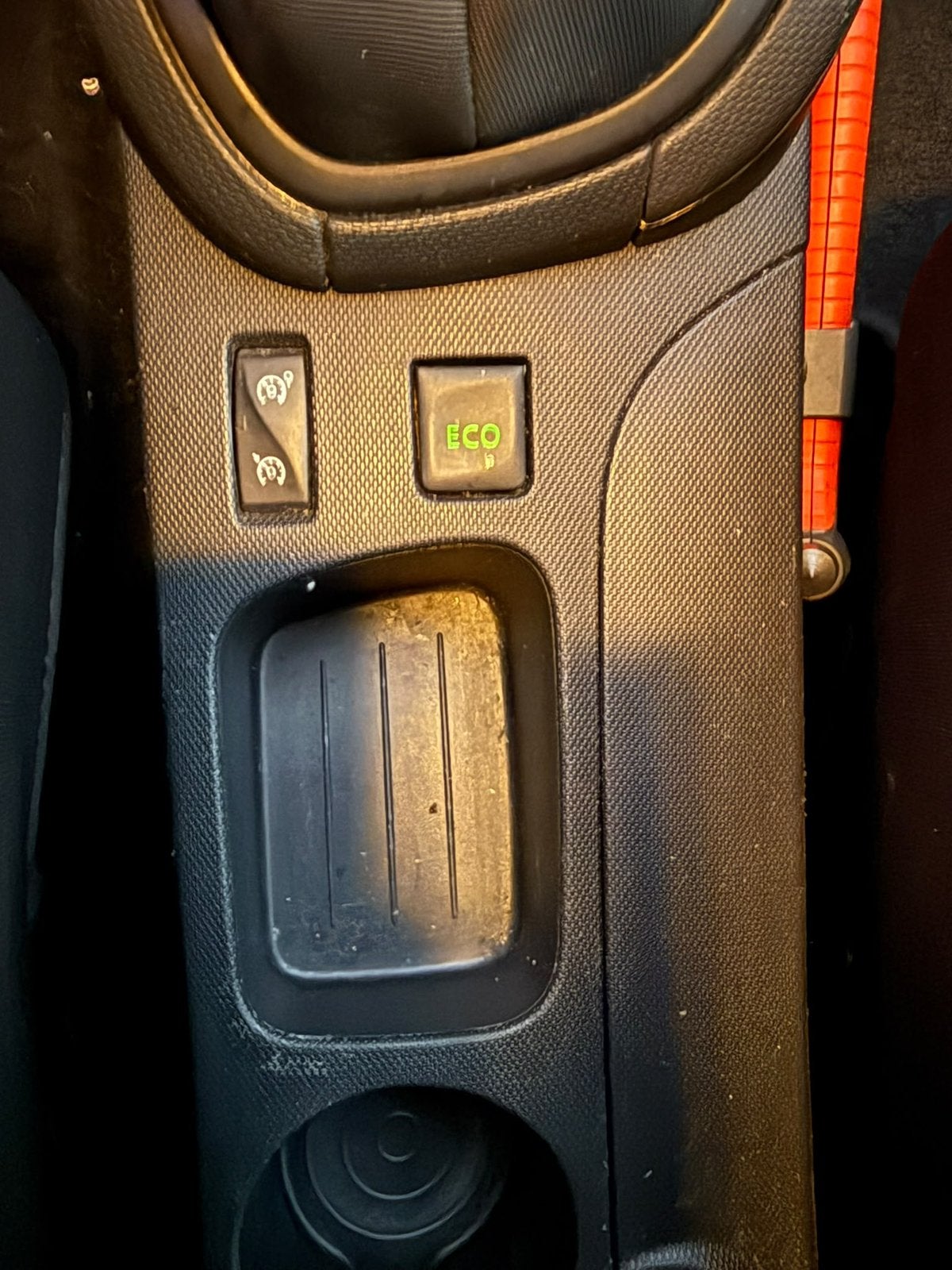 Foto 10 van Renault Clio 0.9 TCE 66KW 5-DRS 2013 Wit
