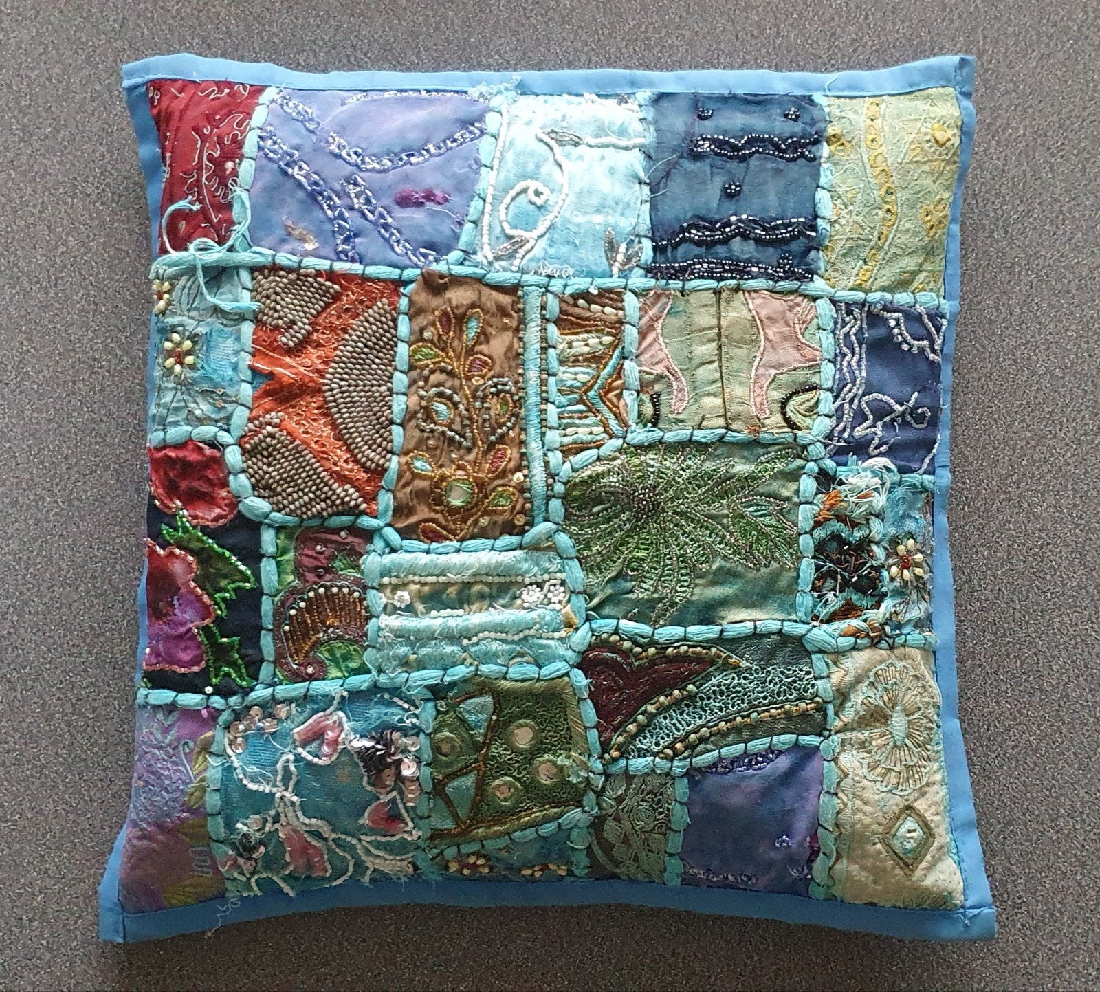 Decoratieve sierkussenhoes met Patchwork en Kralen (Marokko), Handgemaakt, Overige merken, Gebruikt, Meerkleurig