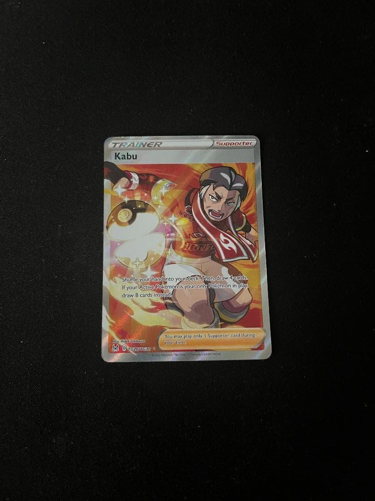 Pokemon kaart kabu, Ophalen of Verzenden, Zo goed als nieuw