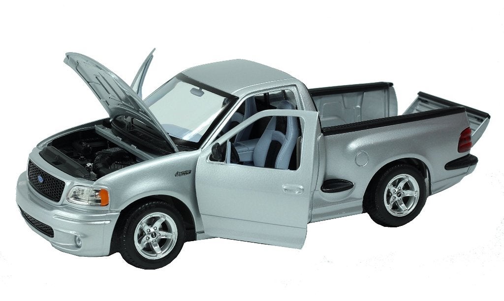 ford svt f150 met doos bburago schaal 1:21, Ophalen, Zo goed als nieuw, Auto, Bburago