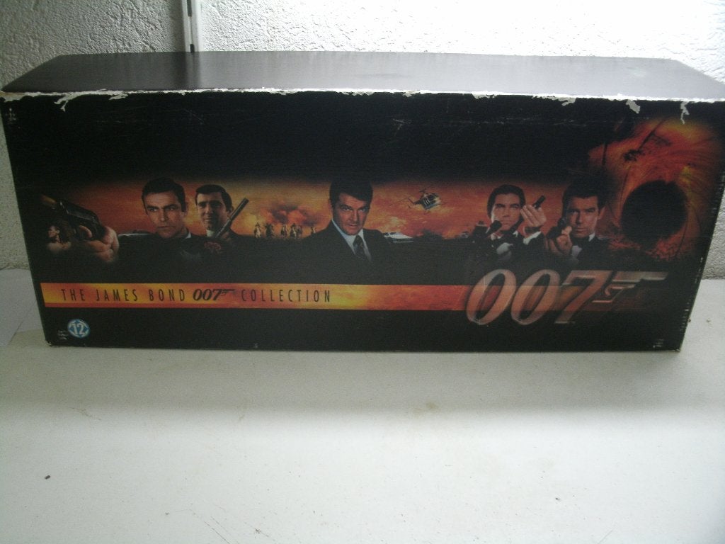 vhs 246b the james bond collettion 19 banden in org doos, Alle leeftijden, Ophalen of Verzenden, Zo goed als nieuw, Actie en Avontuur