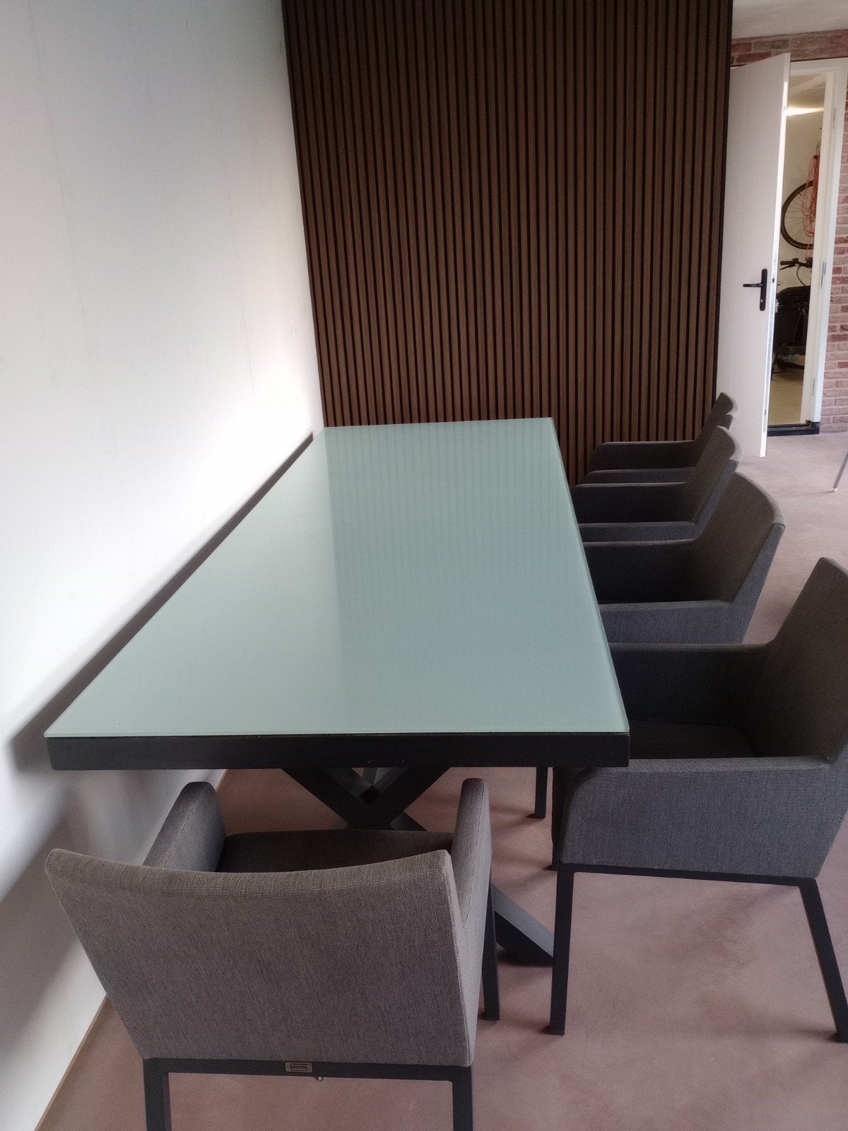 Bristol tuinset met 8 stoelen en glazen blad (270x100 cm), Tuin en Terras, Ophalen, Gebruikt, Aluminium, 8 zitplaatsen