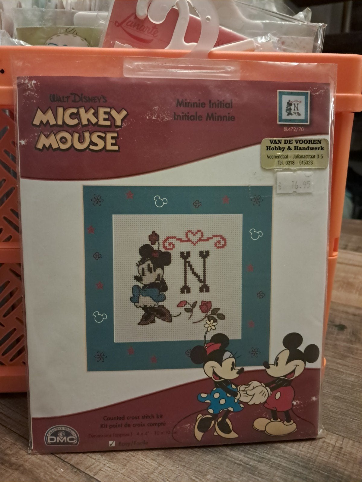 Walt Disney Mickey Mouse Minnie Initial Borduurpakket, Ophalen of Verzenden, Nieuw, Handborduren, Borduurpakket