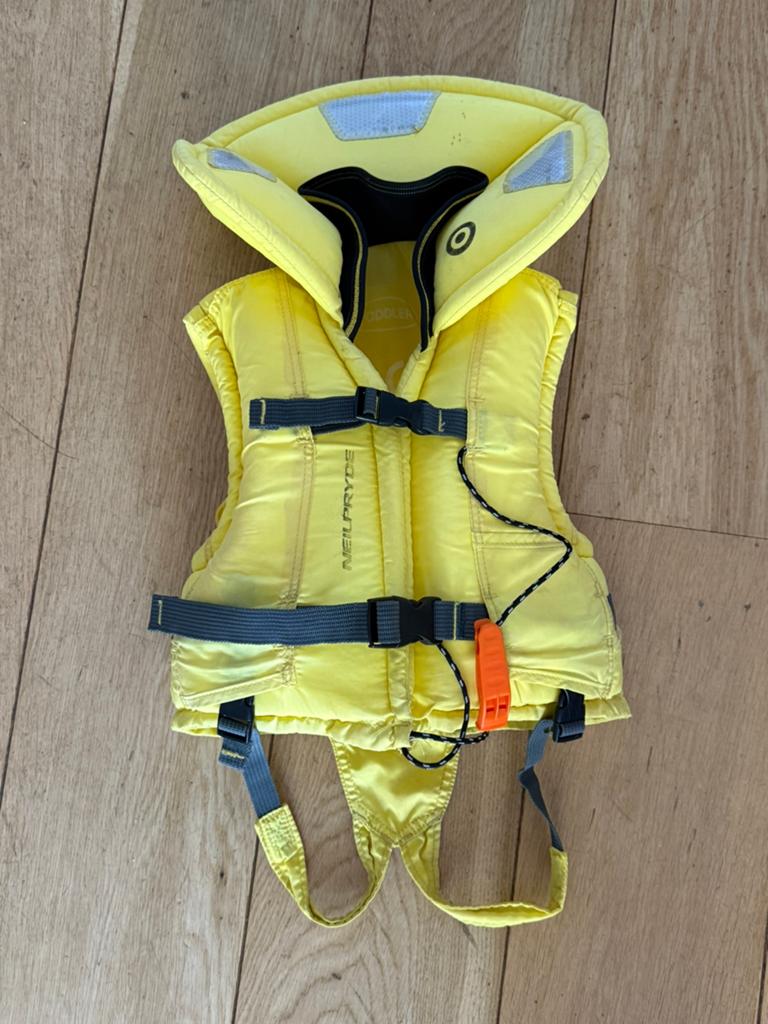 Reddingsvest baby / peuter, Watersport en Boten, Watersportkleding, Ophalen of Verzenden, Gebruikt, Kind, Reddingsvest of Zwemvest
