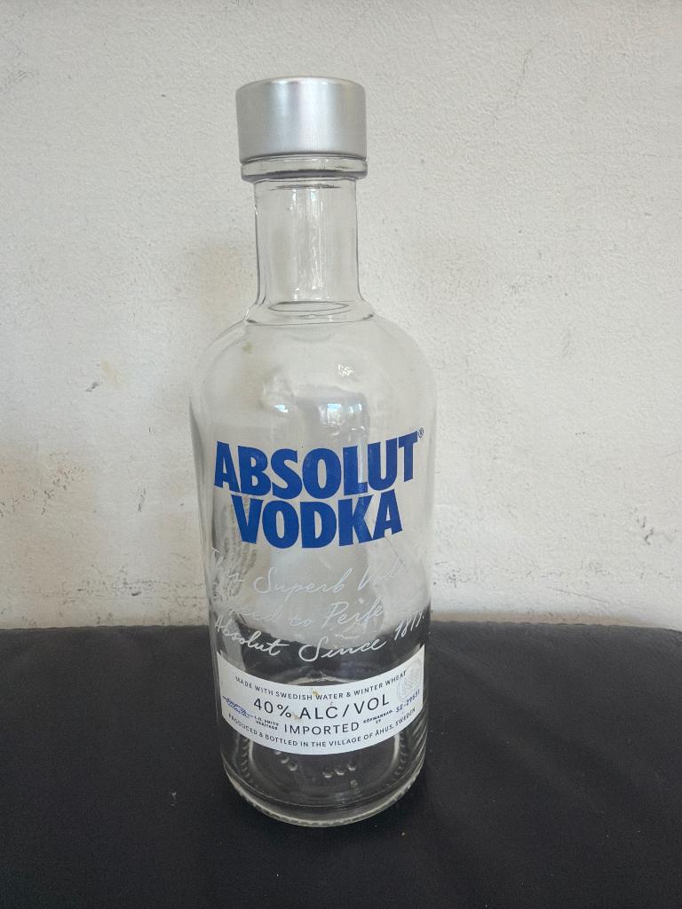Lege fles Absolut Vodka 35 cl., Ophalen of Verzenden, Zo goed als nieuw, Verpakking