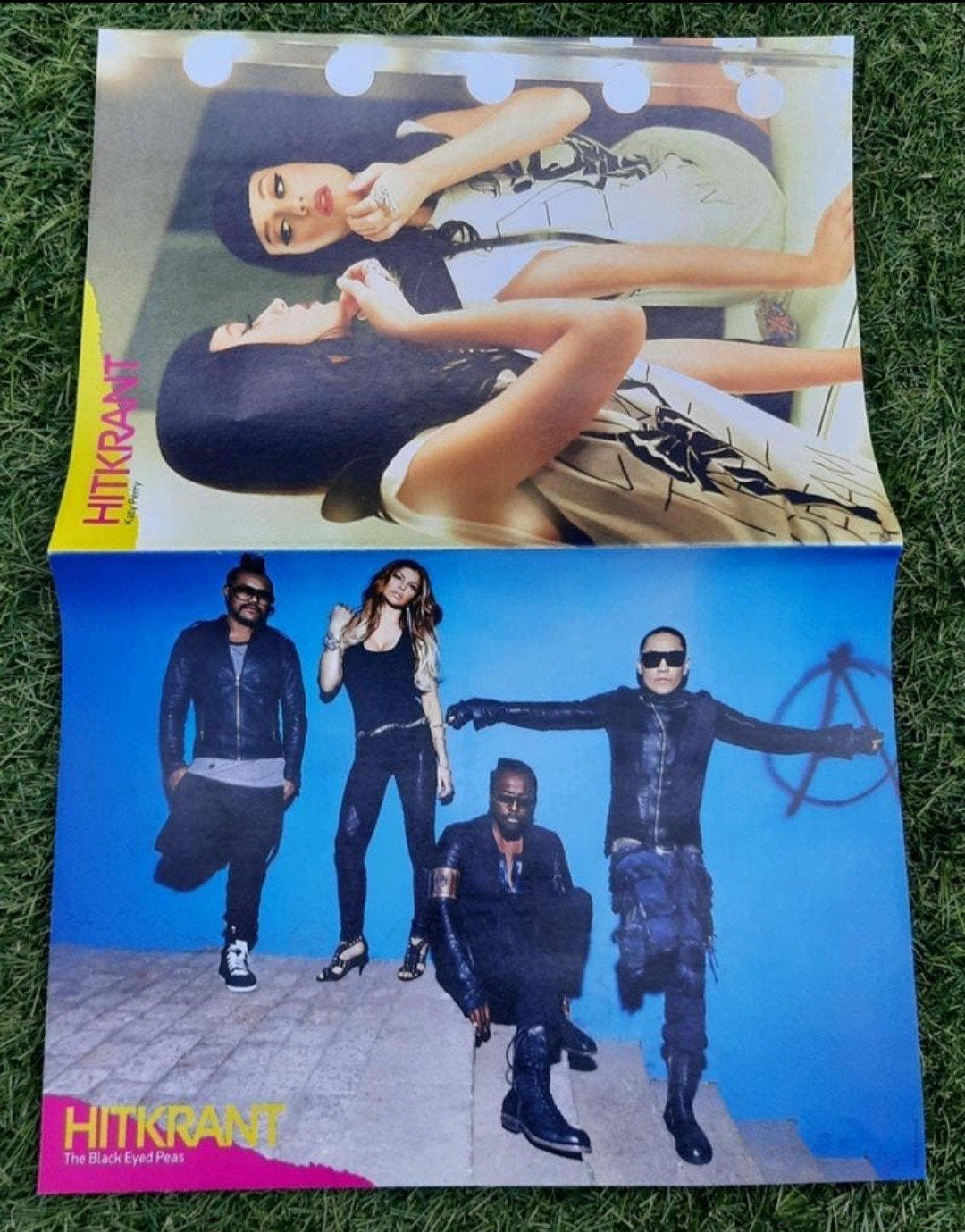 Poster 2x A4 Hitkrant 2011 The Black Eyed Peas Katy Perry ea, Ophalen of Verzenden, Gebruikt, A1 t/m A3, Muziek