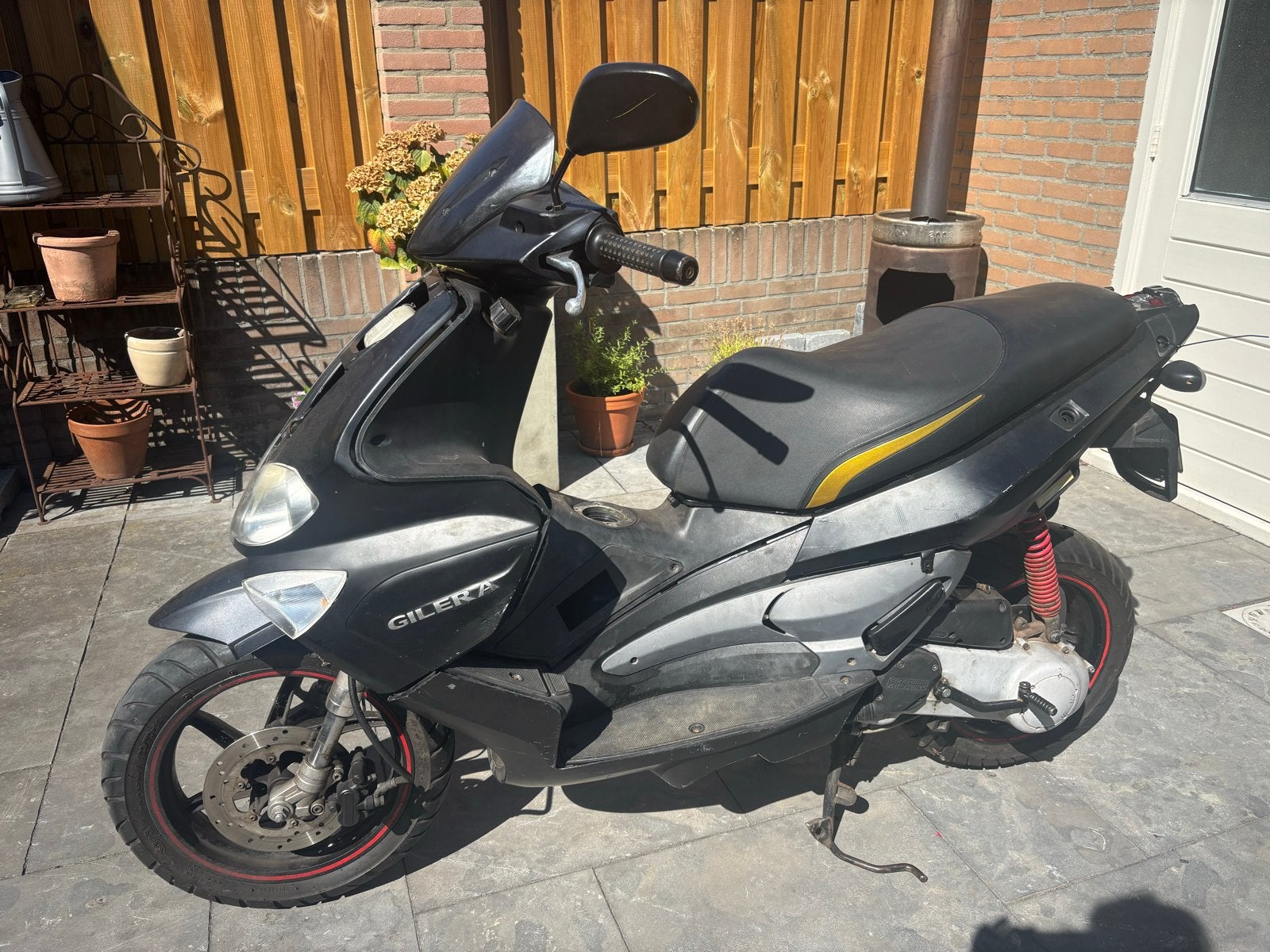 Gilera Runner Scooter - Zwart, opknapper, Ophalen, Gebruikt, Maximaal 45 km/u, 1 versnellingen