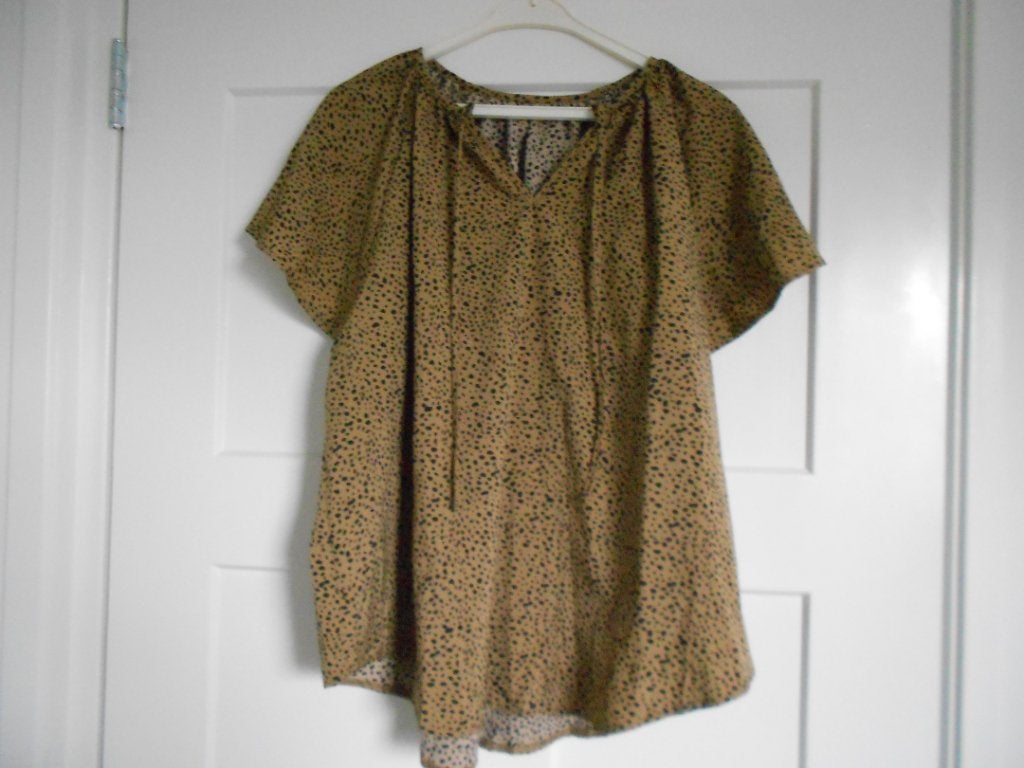 Bruin/zwarte top met mooie mouwen van Shein, maat 48 (2XL)., Kleding | Dames, Tops, Bruin, Verzenden, Maat 46/48 (XL) of groter