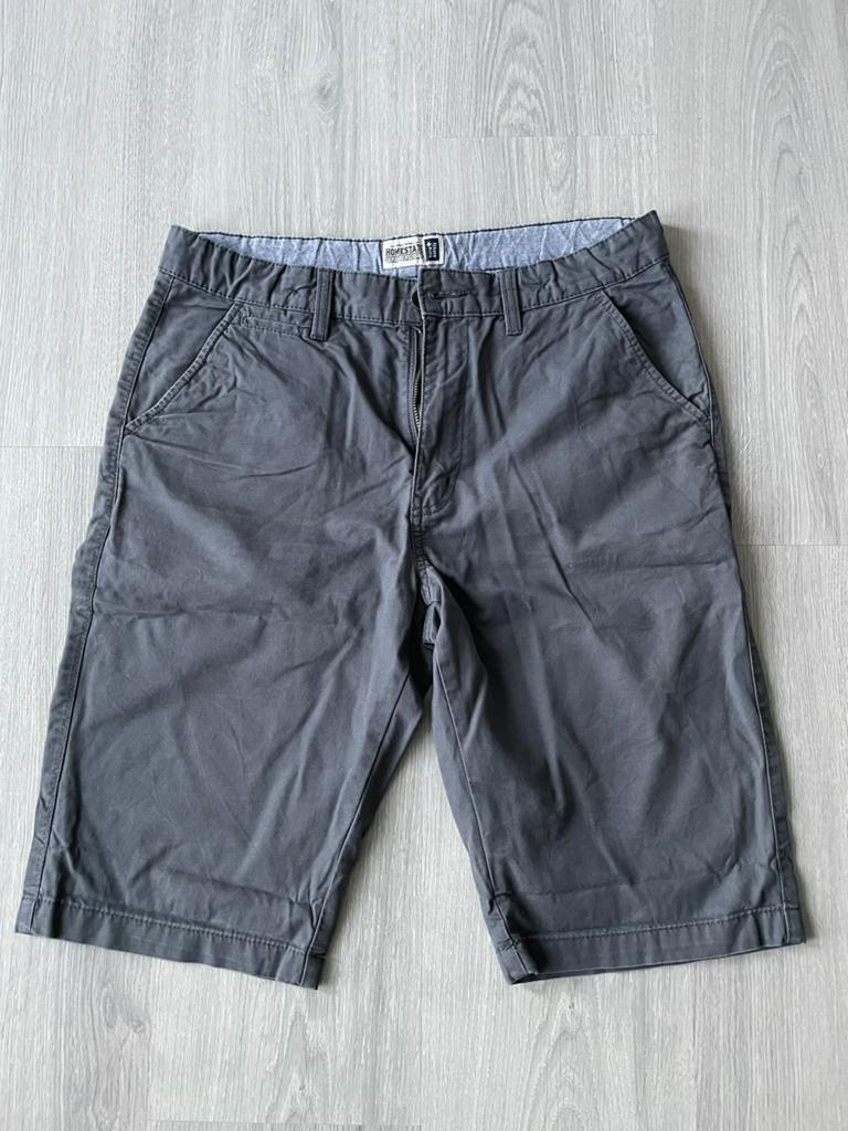 C&A korte broek grijs maat 176, Kinderen en Baby's, Kinderkleding | Maat 176, Ophalen of Verzenden, Gebruikt, Jongen, Broek