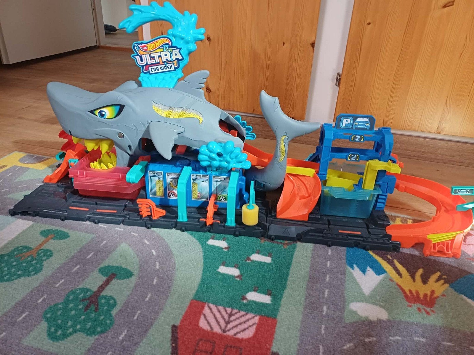 Hot Wheels Ultra Car Wash met haai, Ophalen of Verzenden, Zo goed als nieuw