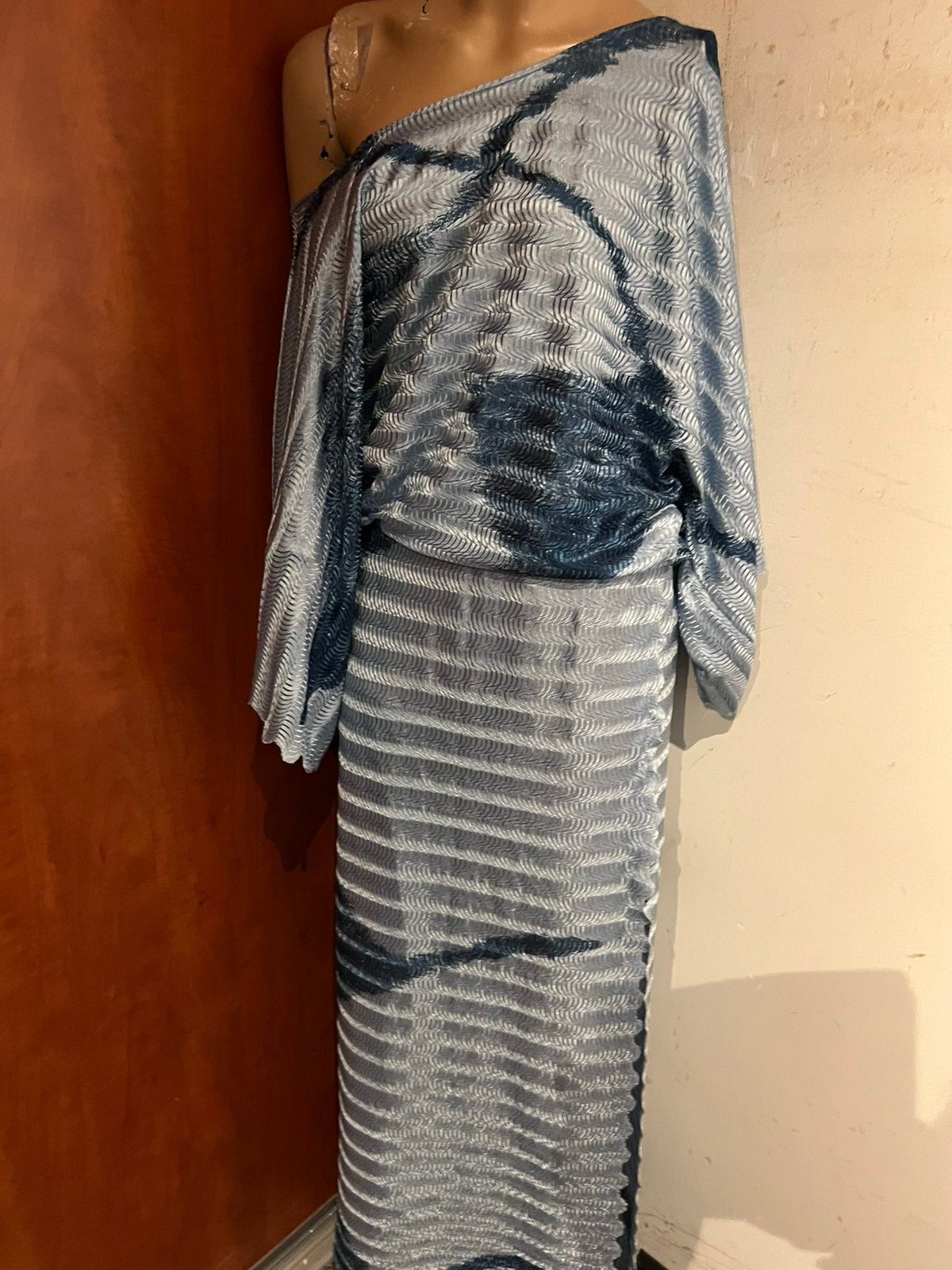 OUI MOMENT jurk mee split maat m zgan, Kleding | Dames, Maat 38/40 (M), F, Blauw, Ophalen of Verzenden