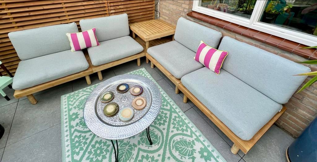 Kave Home tuinset met twee tafels, Tuin en Terras, Tuinsets en Loungesets, Ophalen, 4 zitplaatsen, Zo goed als nieuw, Hout
