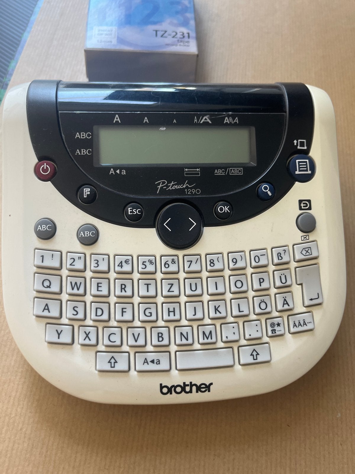 Brother P-touch 1290 labelprinter + nieuwe tape, Ophalen of Verzenden, Zo goed als nieuw, Qwerty, Etiket