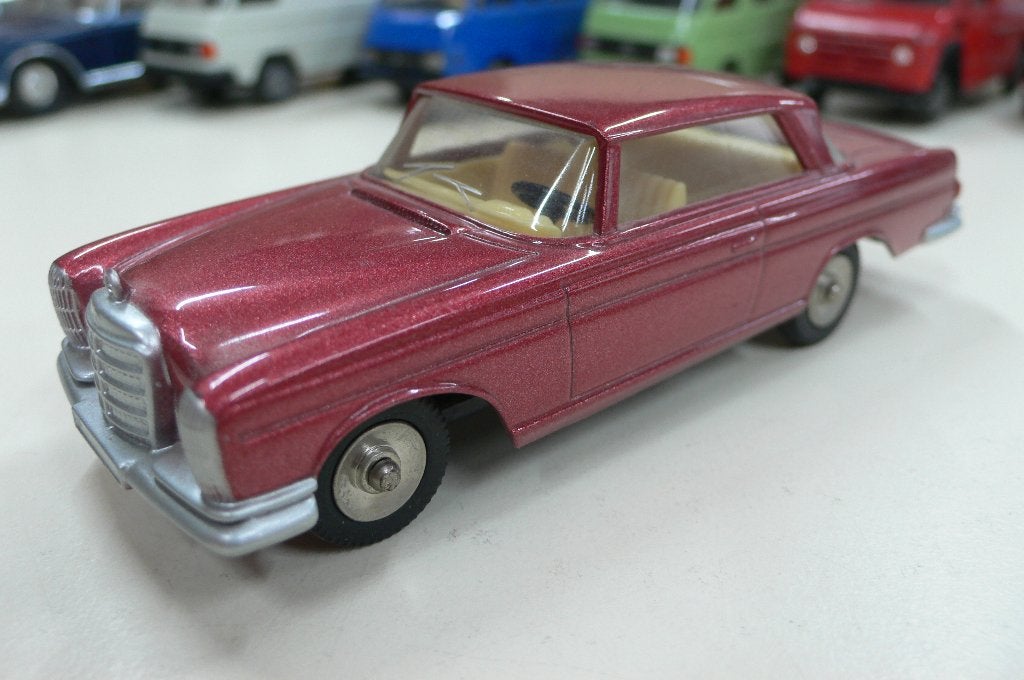 mercedes 220se coupe 1963 dinky toys france/atlas 1/43, Verzenden, Nieuw, Auto, Dinky Toys
