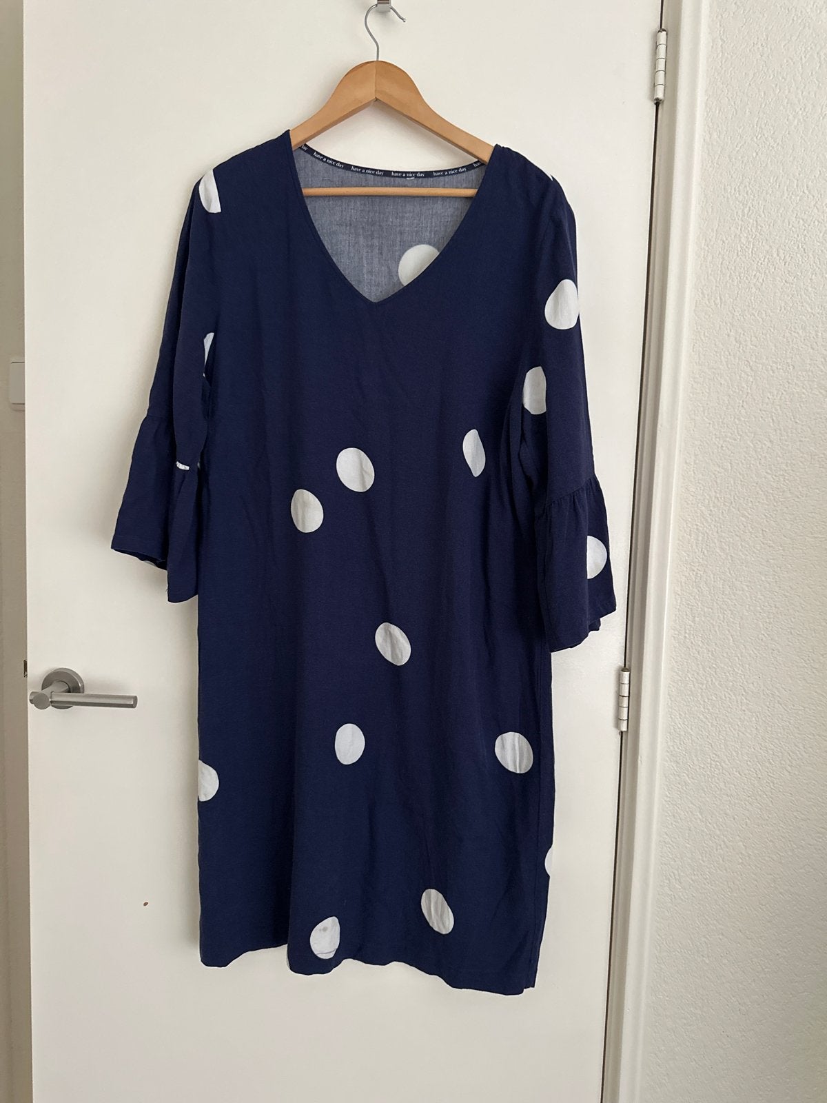 Sandwich jurk donkerblauw met witte stippen, maat 44/46, Blauw, Maat 42/44 (L), Ophalen of Verzenden, Gedragen