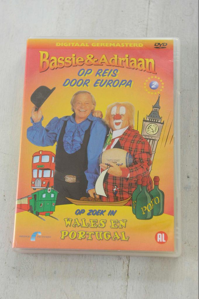 Bassie & Adriaan op reis door Europa Wales en Portugal, Alle leeftijden, Verzenden, Zo goed als nieuw