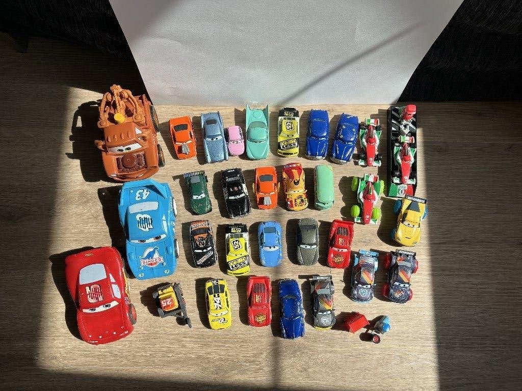 Grote Disney Pixar Cars verzameling – 30+, Ophalen of Verzenden, Overige figuren, Gebruikt, Beeldje of Figuurtje