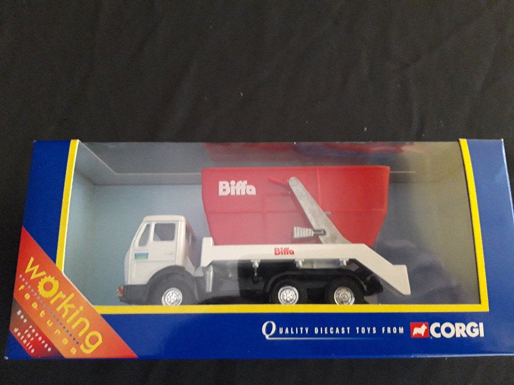 Mercedes-Benz container portaalarm vrachtwagen Corgi Toys, Ophalen of Verzenden, Nieuw, Bus of Vrachtwagen, Corgi