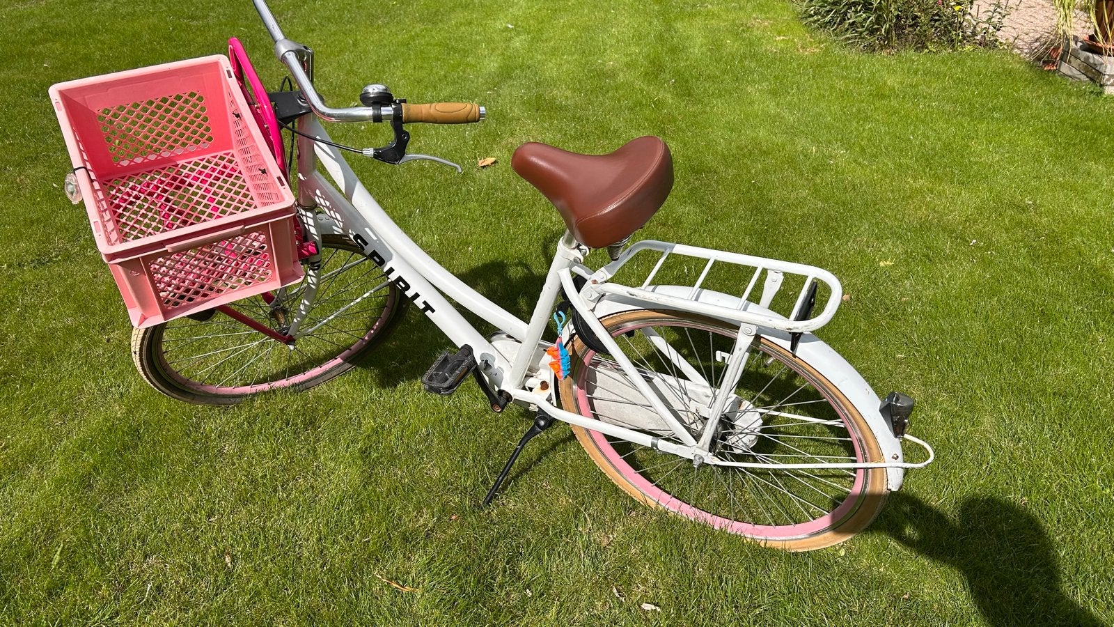 Spirit Cargo Meisjesfiets 26 inch - Wit/Roze, Gebruikt, Velgrem, Handrem, Ophalen