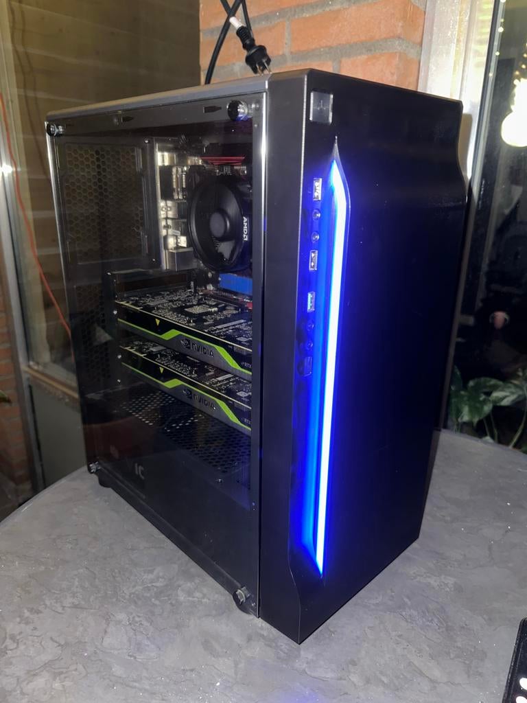Krachtige AI Server met Duo RTX 5000, Ryzen 5 2600X, 32GB RA, Ophalen, Gebruikt, 32 GB, Gaming