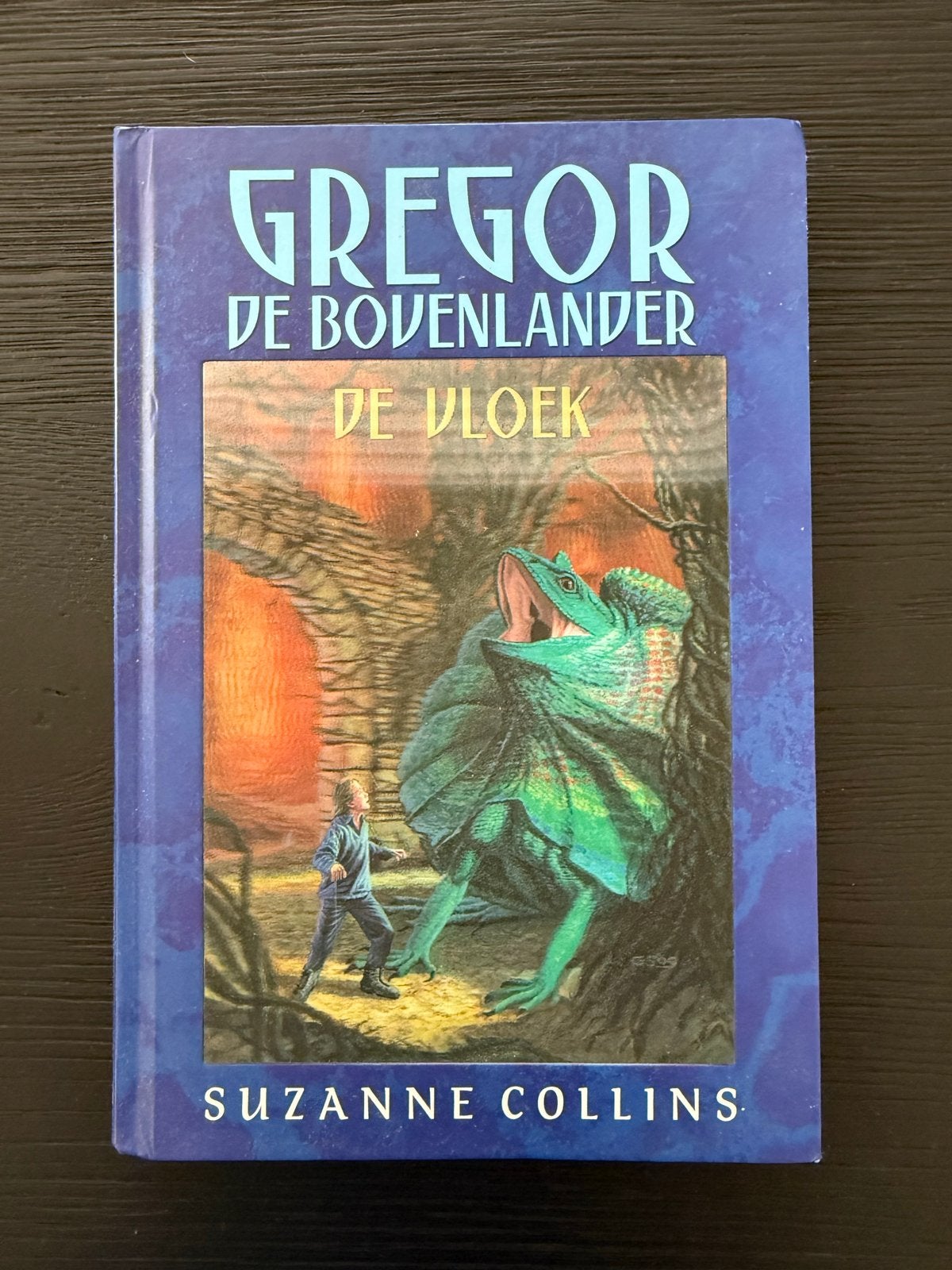 Gregor de Bovenlander: De Vloek - Suzanne Collins, Ophalen of Verzenden, Gelezen