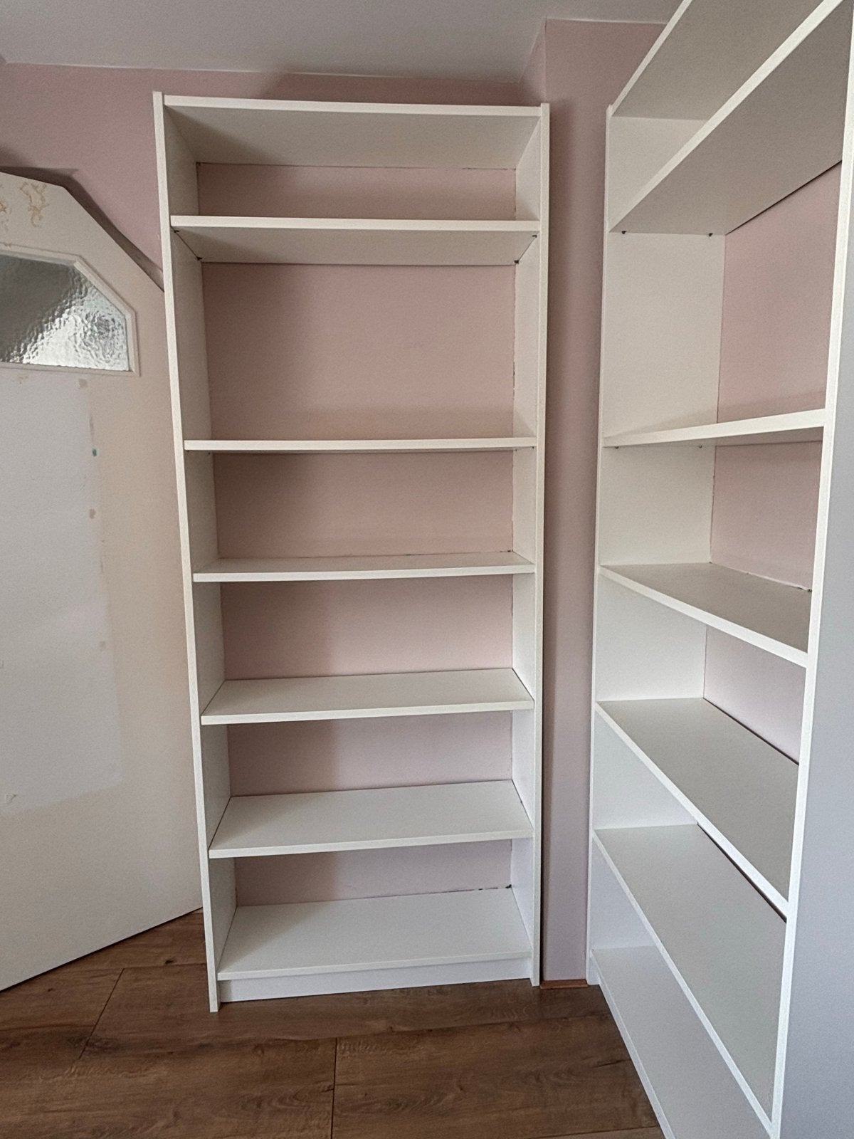Twee IKEA Besta kasten 80x200x28, Ophalen, Met plank(en), Gebruikt, 50 tot 100 cm