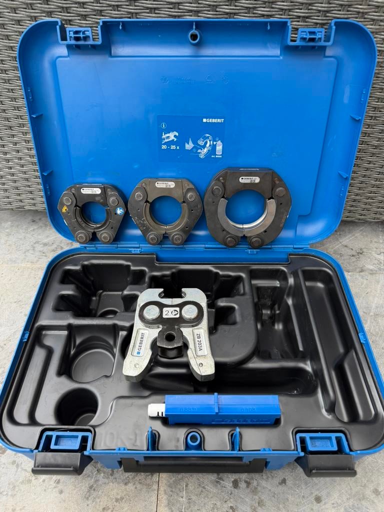 Geberit mapress pers set zb203+ ketting m42-54-66.7 ZGAN, Ophalen, Zo goed als nieuw