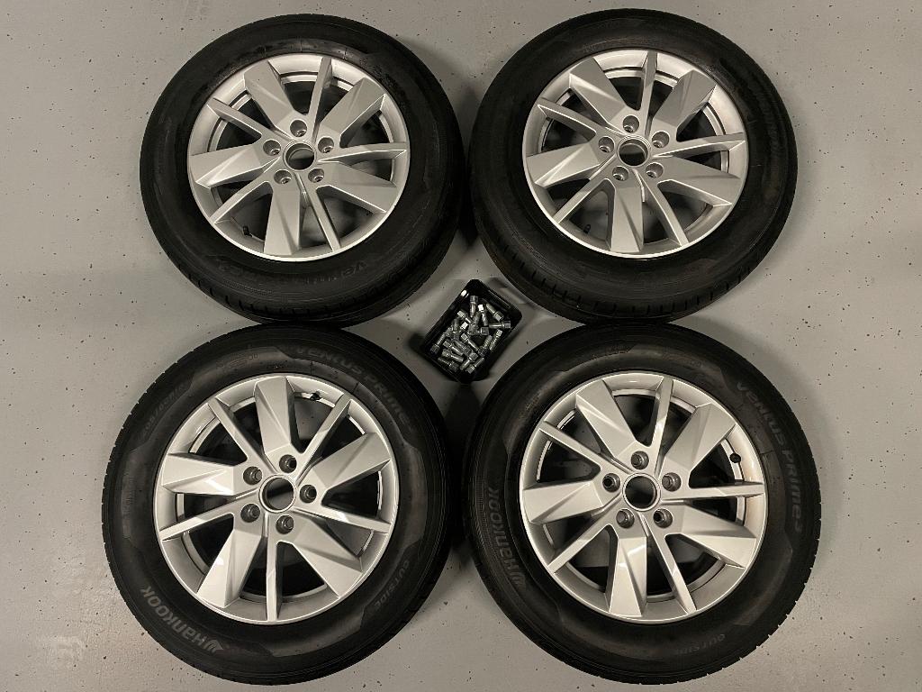 Nieuw set 16 inch velgen+banden VW Caddy 5 type "Wien", Ophalen, Bestelwagen, 16 inch, Banden en Velgen