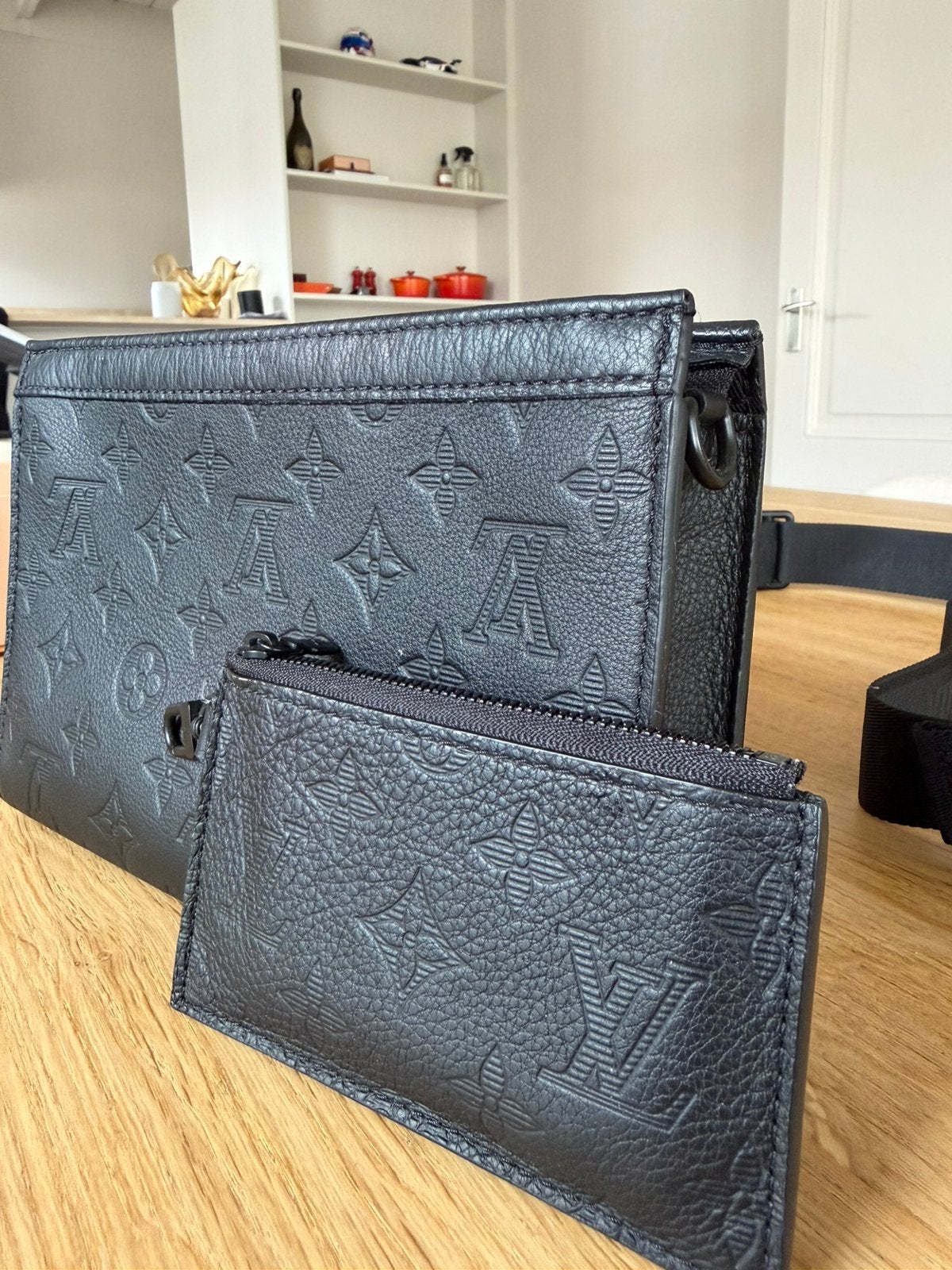 Foto 5 van Louis Vuittion Gaston Wearable Wallet tas