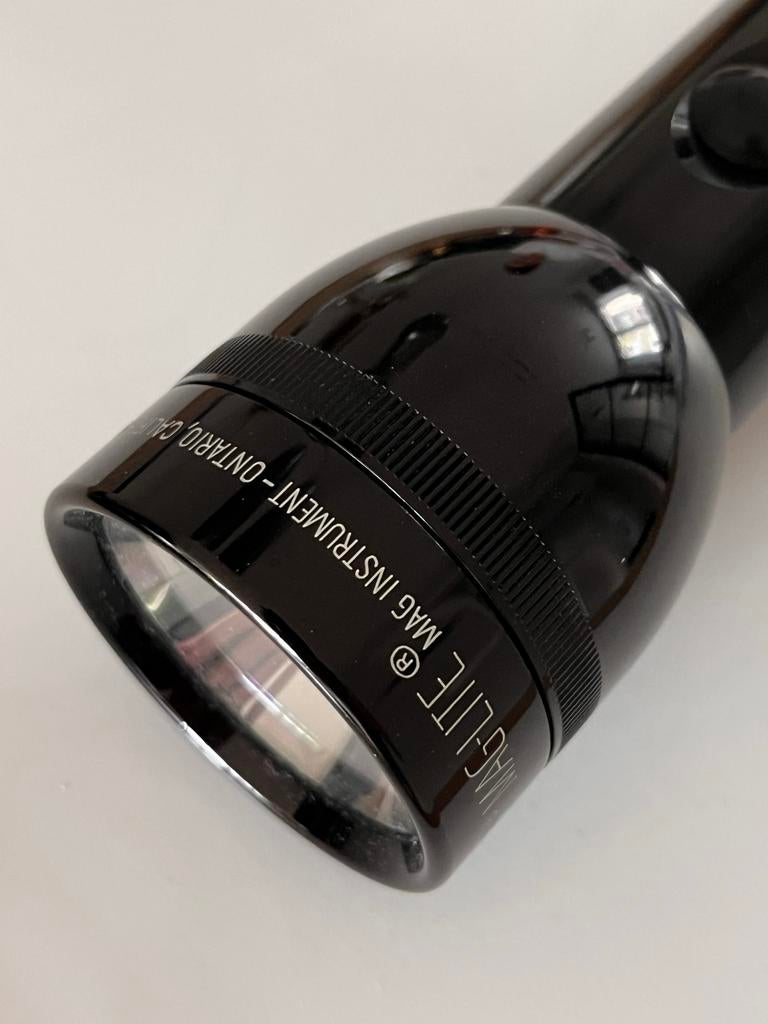Maglite 2D LED zaklamp - nieuwstaat!!, Ophalen of Verzenden, Zo goed als nieuw, Batterij