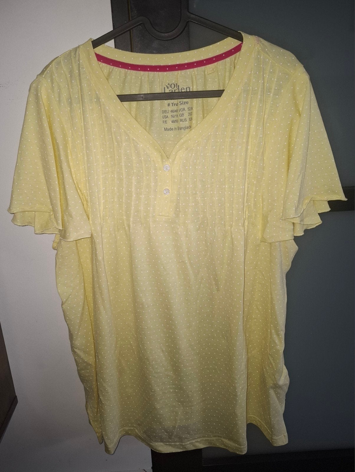 Geel gestippeld T-ahirt, tuniek met v-hals van Ulla Popken, Geel, Maat 46/48 (XL) of groter, Ulla Popken, Ophalen of Verzenden