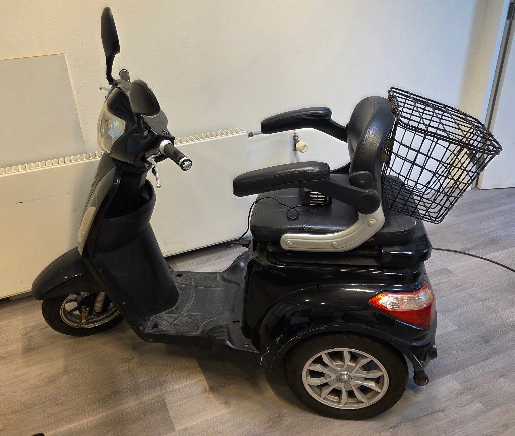 Scootmobiel Hippicx 2017 – accu's defect /  slechts 4.799 km, Diversen, Ophalen, Gebruikt