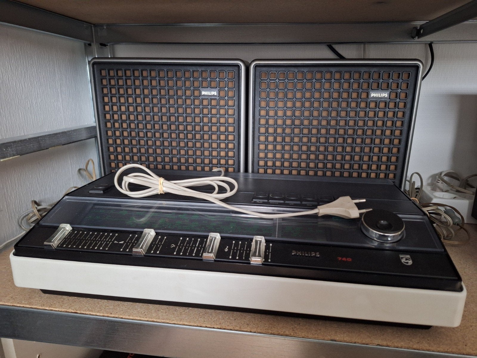 Philips 22RB740 met luidsprekers., Ophalen of Verzenden, Minder dan 60 watt, Overige merken