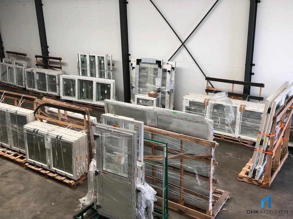 Antraciet Draaikiep Kunststof Kozijn 100x100 Op voorraad, Doe-het-zelf en Verbouw, Kozijnen en Schuifpuien, Kunststof, Raamkozijn