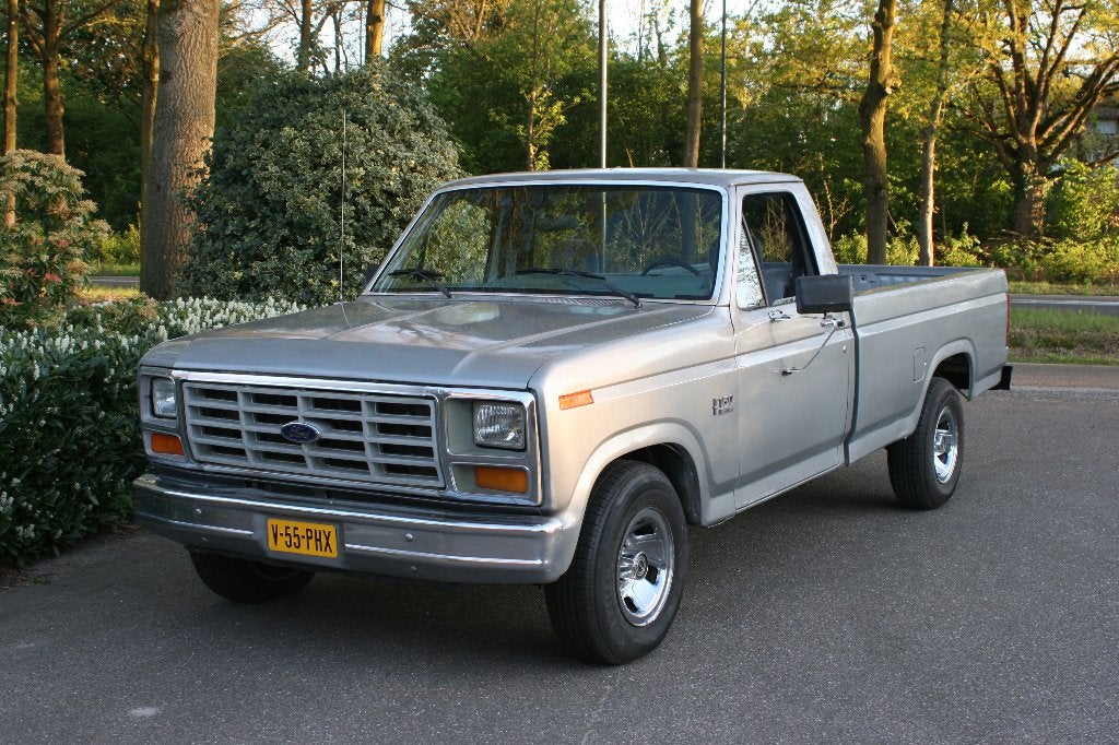 Ford f150 V8 Automaat belastingvrij Oldtimer XLT lariant, Auto's, Automaat, 5000 cc, Overige carrosserieën, Bedrijf