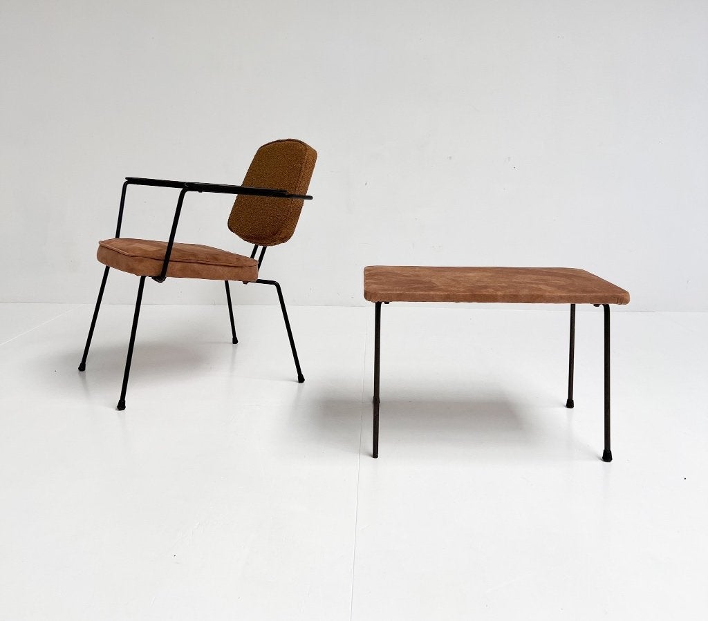 Model 5002 fauteuil met tafel van Rudolf Wolf voor Elsrijk, Huis en Inrichting, Fauteuils, Gebruikt, Minder dan 75 cm, Design