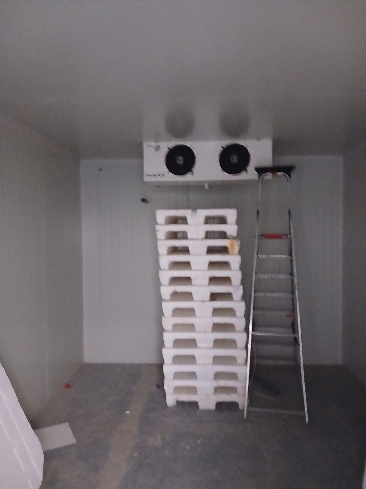 Koelcellen een vriescellen op maat bouwen, Ophalen of Verzenden, Nieuw, Minder dan 60 cm, Radiator