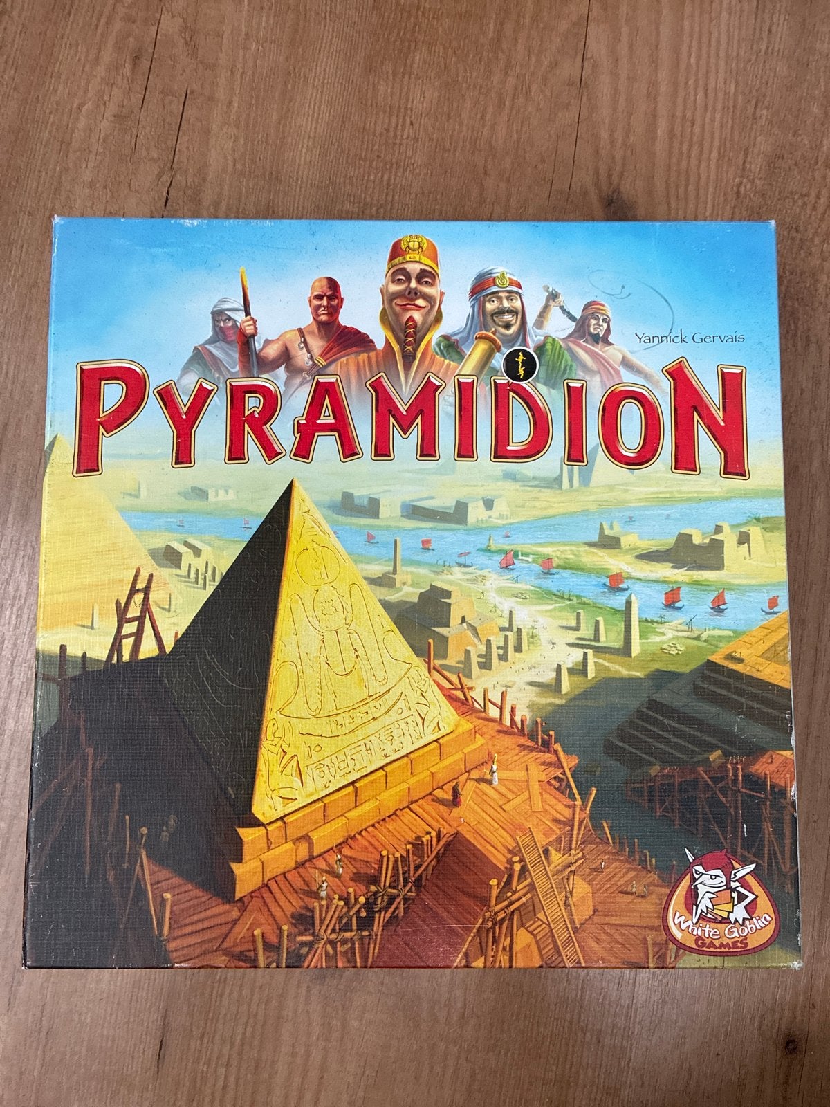 Pyramidion Bordspel - Strategisch Spel over Piramidebouw, Drie of vier spelers, Ophalen of Verzenden, Zo goed als nieuw