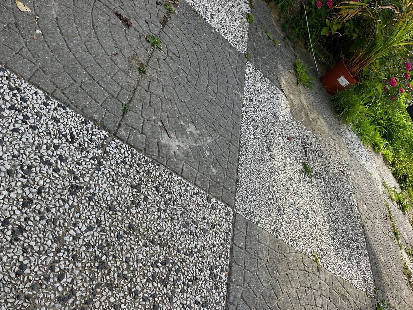 Gratis grinttegels 28m2, Tuin en Terras, Ophalen, Zo goed als nieuw