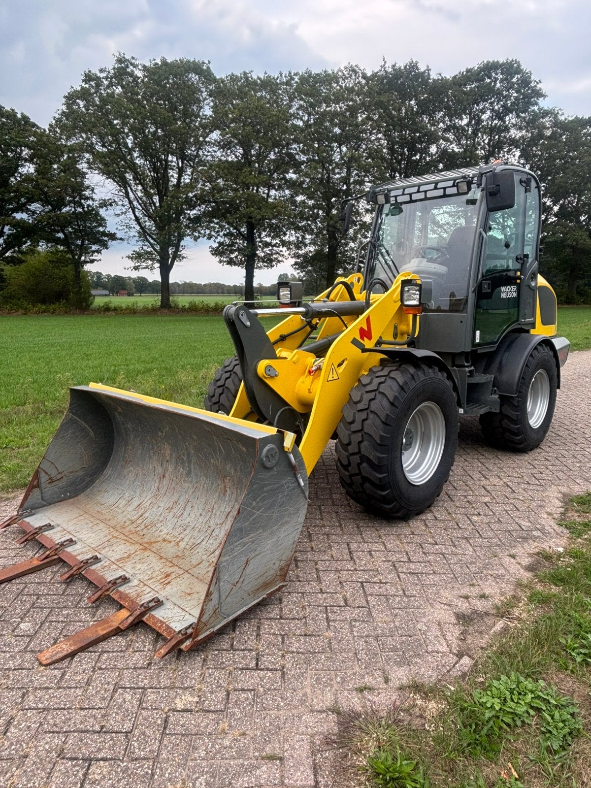 Wacker neuson WL 52 weinig uur!, Zakelijke goederen, Ophalen, Wiellader of Shovel